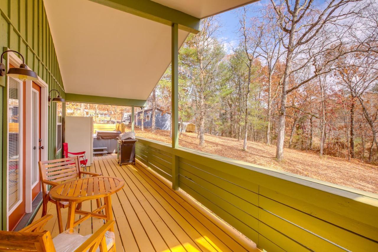 Pet-Friendly Chattanooga Cabin With Hot Tub And Kayaks 외부 사진