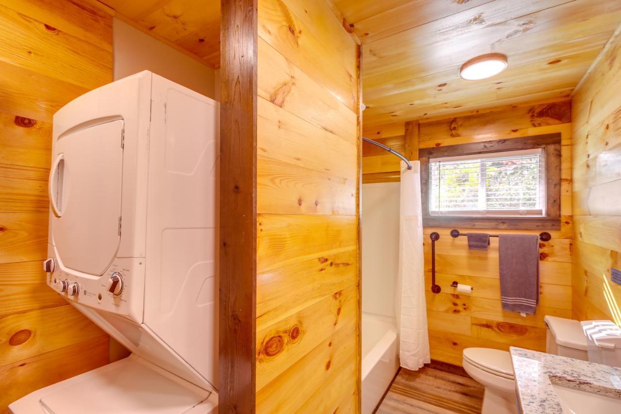 Pet-Friendly Chattanooga Cabin With Hot Tub And Kayaks 외부 사진