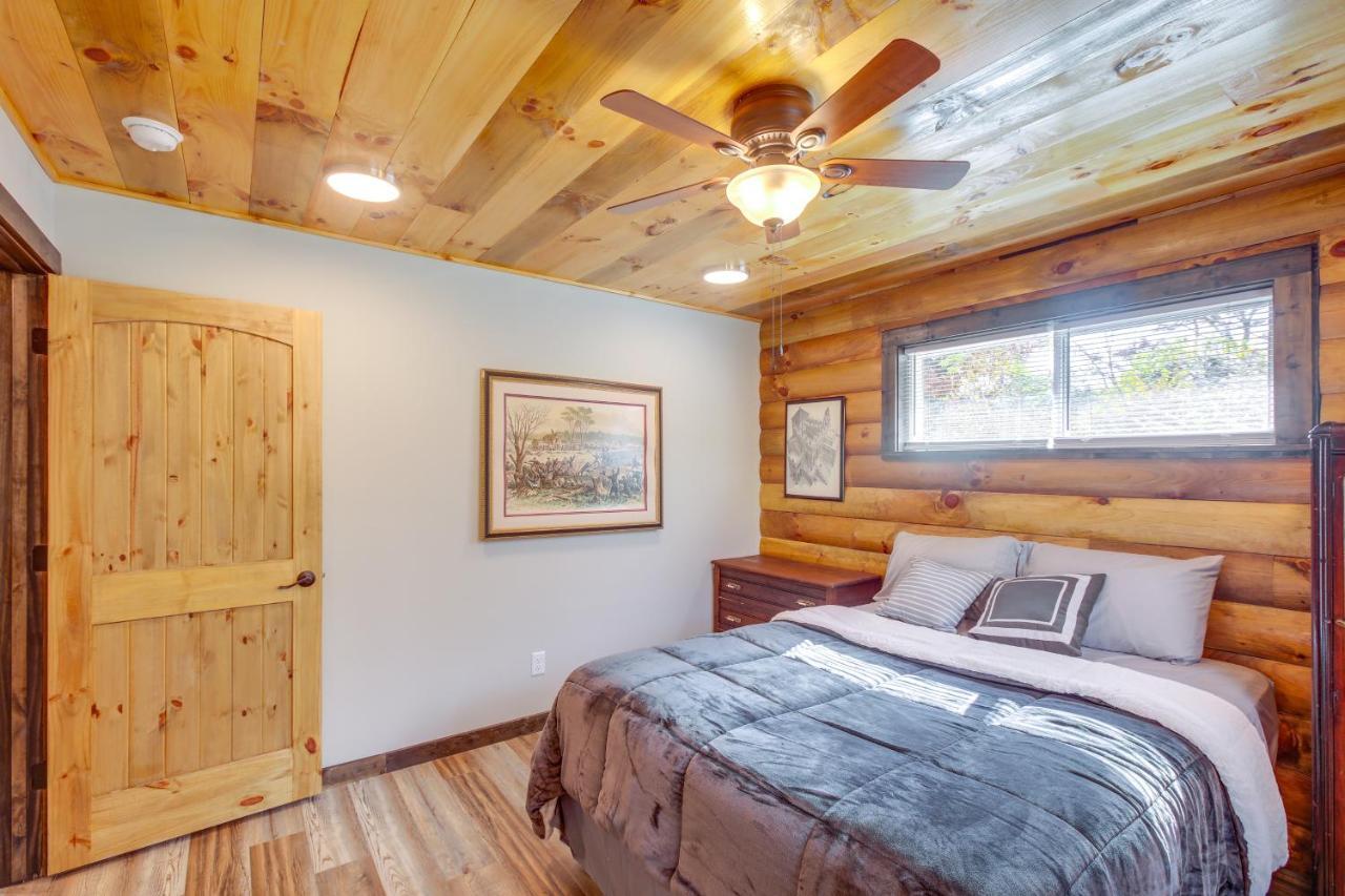 Pet-Friendly Chattanooga Cabin With Hot Tub And Kayaks 외부 사진