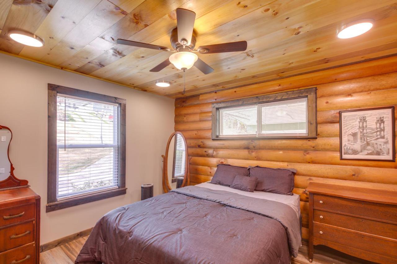 Pet-Friendly Chattanooga Cabin With Hot Tub And Kayaks 외부 사진